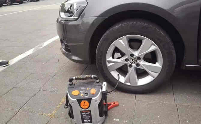 喀什汽车搭电案例